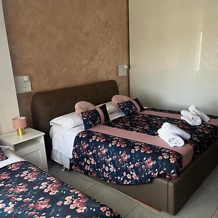 Albachiara Suite Rooms Bologna Ngoại thất bức ảnh