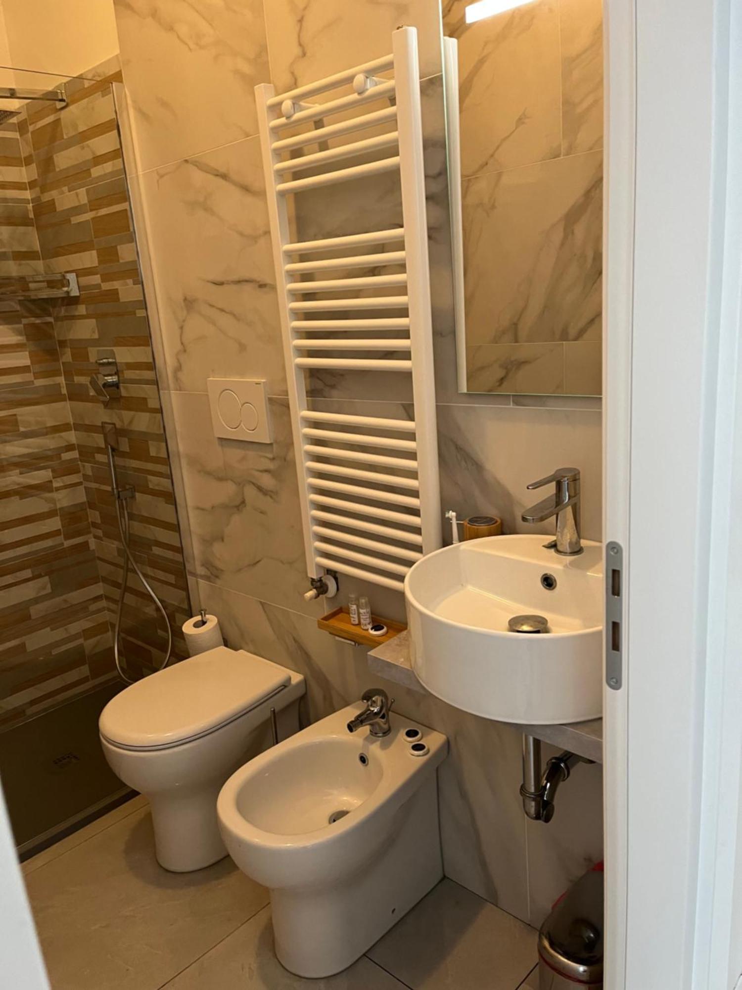 Albachiara Suite Rooms Bologna Ngoại thất bức ảnh